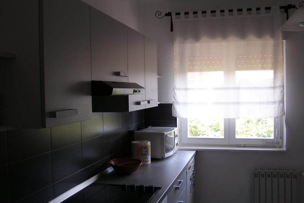 Apartment Vallelunga Πούλα Δωμάτιο φωτογραφία